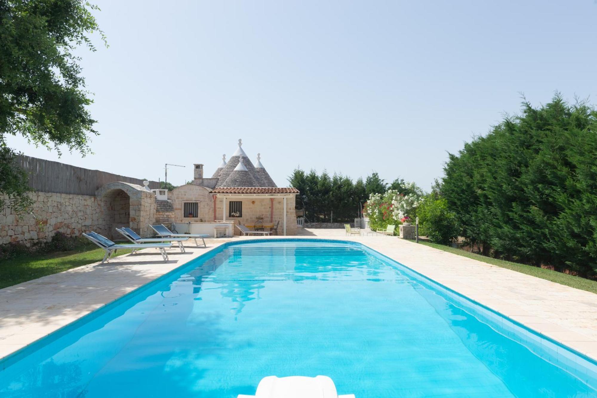 Trullo Filippo With Exclusive Pool Villa Cisternino Exterior photo