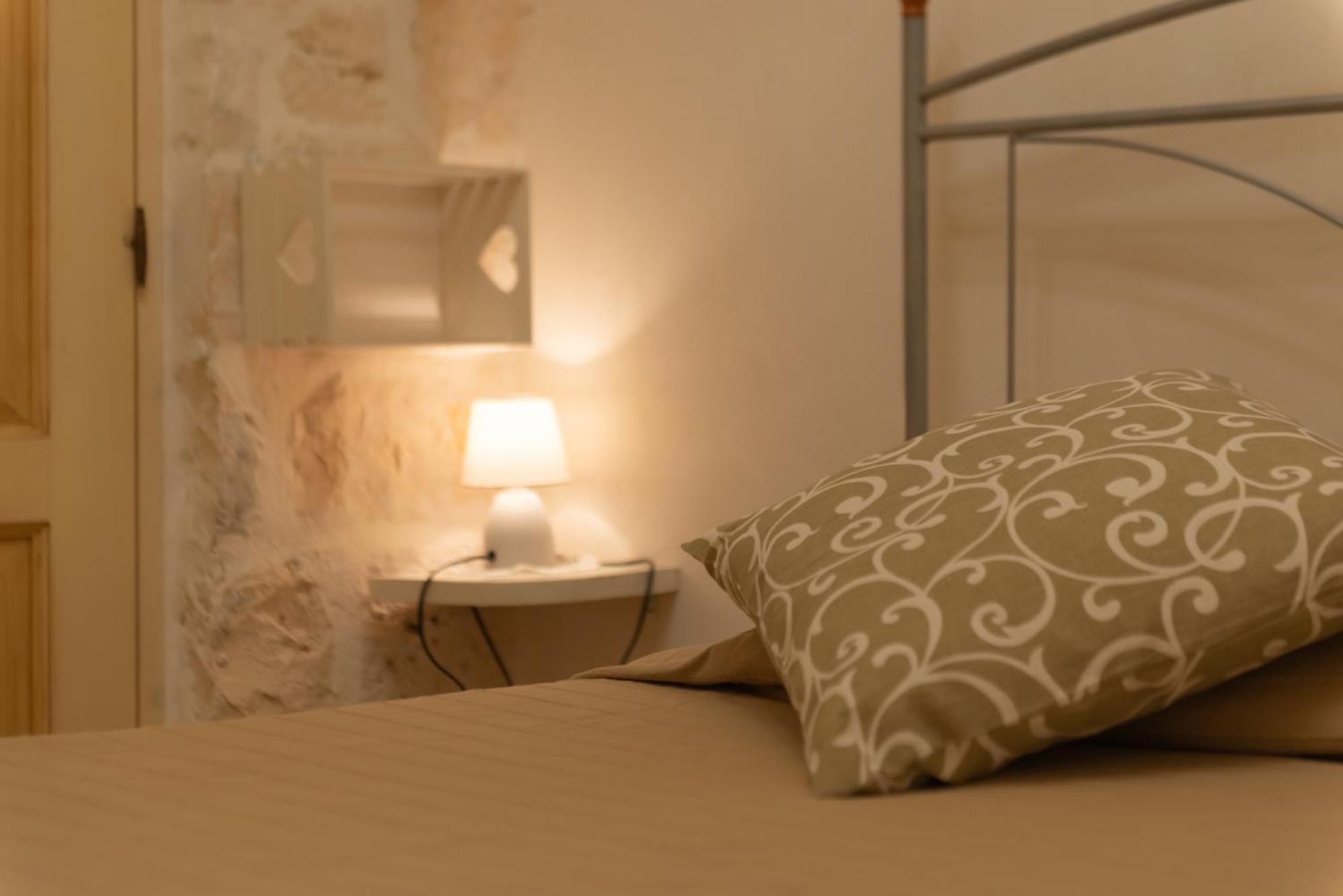 Trullo Filippo With Exclusive Pool Villa Cisternino Exterior photo