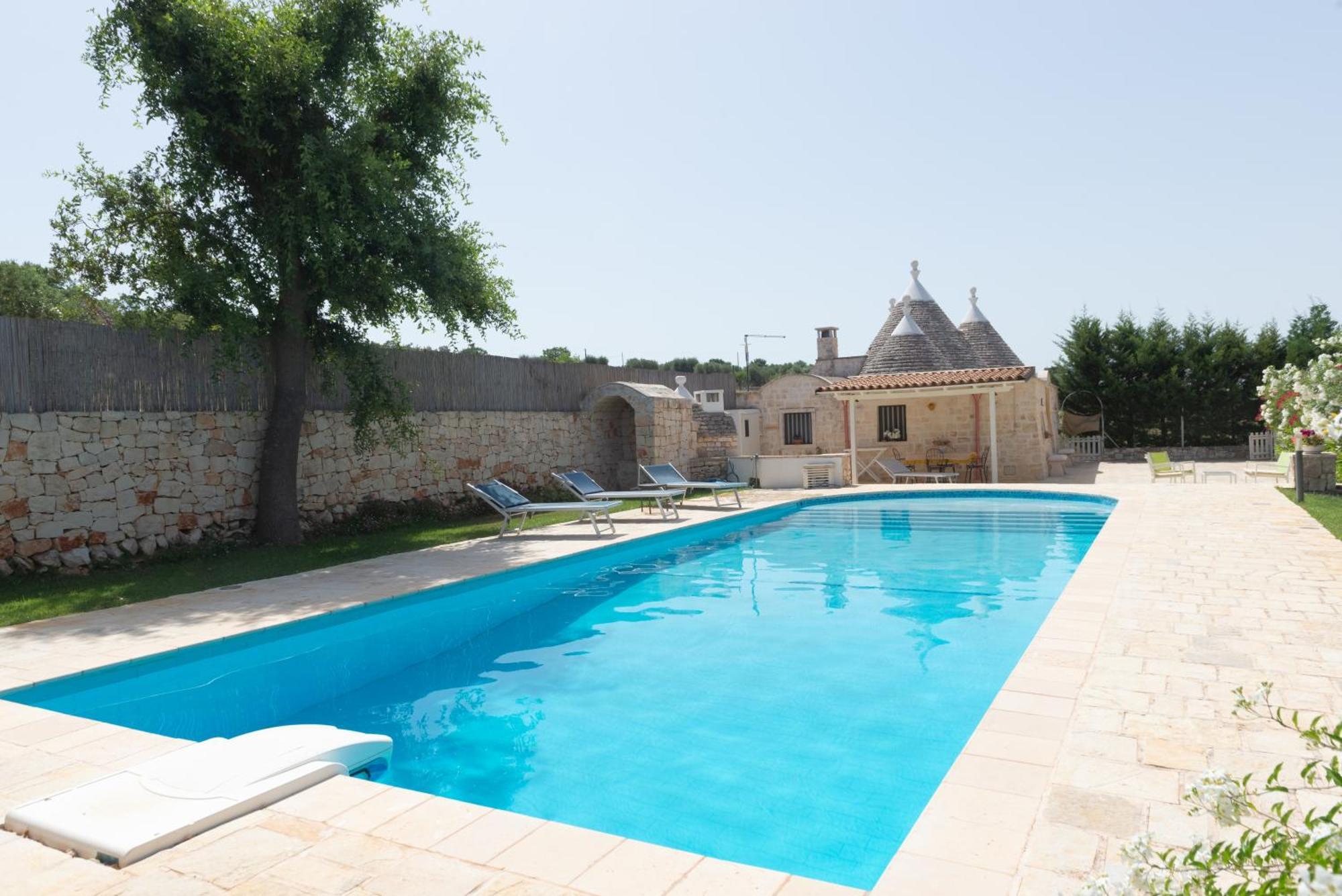 Trullo Filippo With Exclusive Pool Villa Cisternino Exterior photo