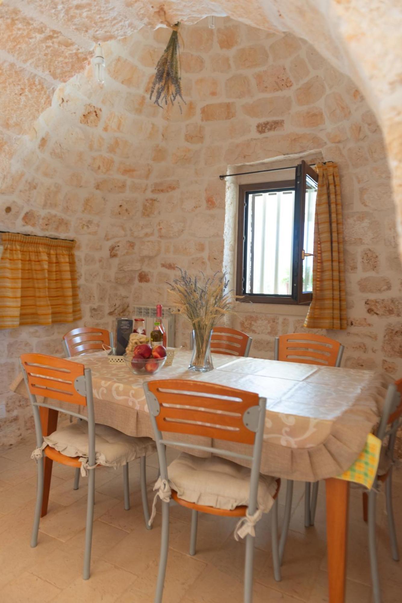 Trullo Filippo With Exclusive Pool Villa Cisternino Exterior photo
